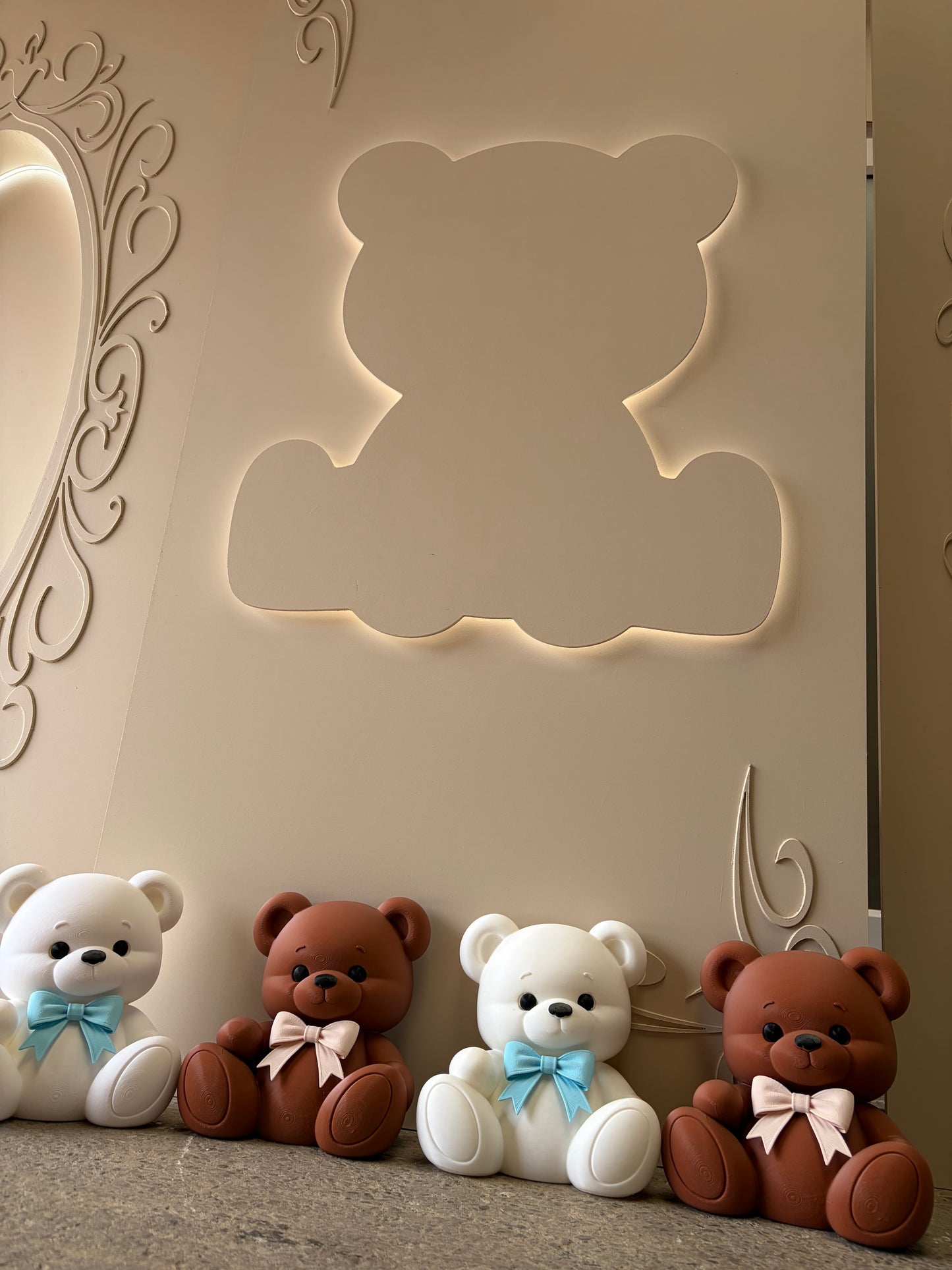 Silhouette bear sailboard