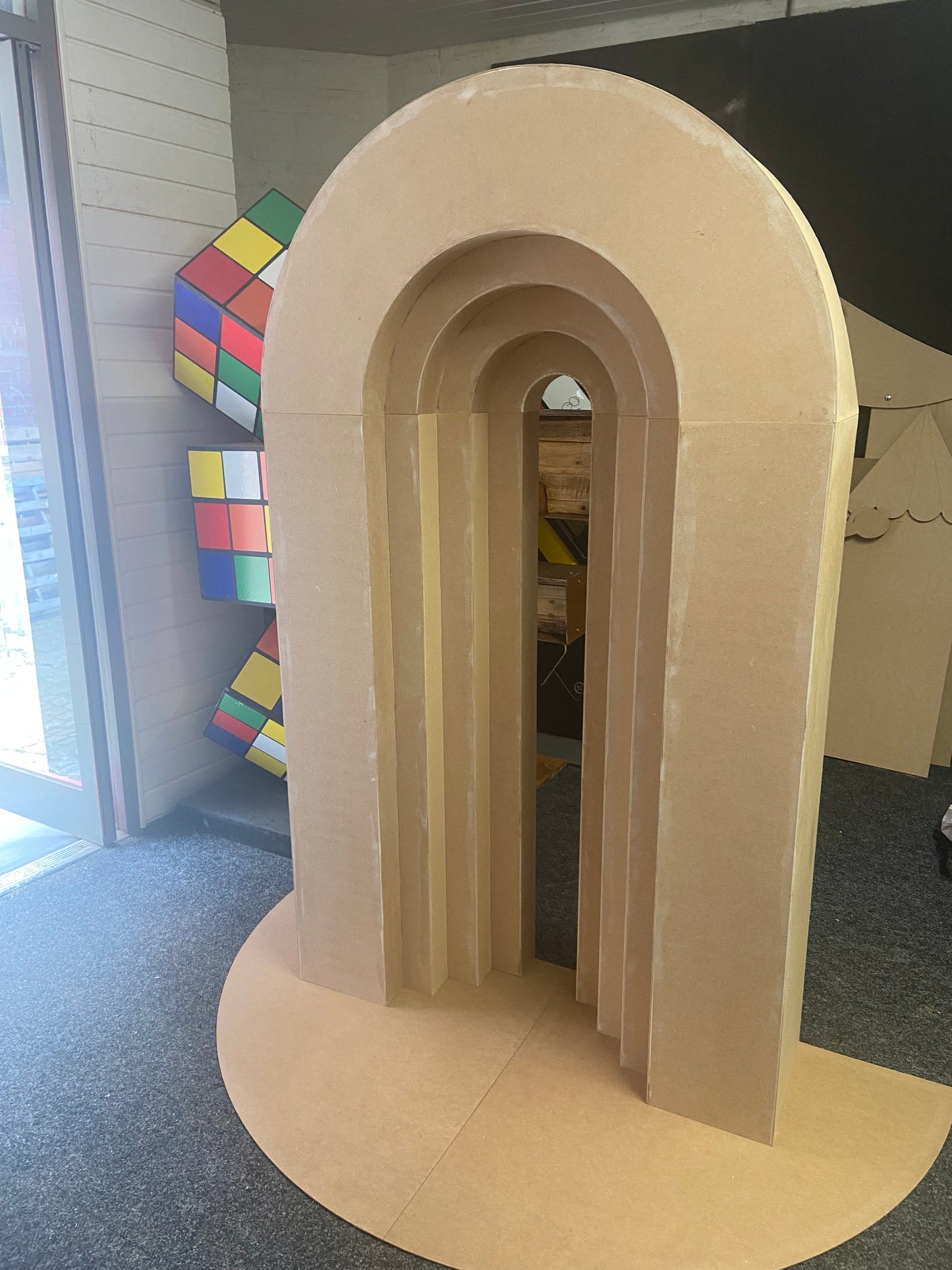 3D STEPPED ARCH LARGE