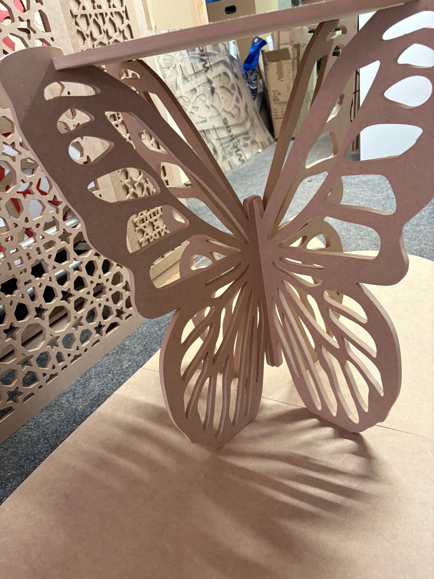 Butterfly table