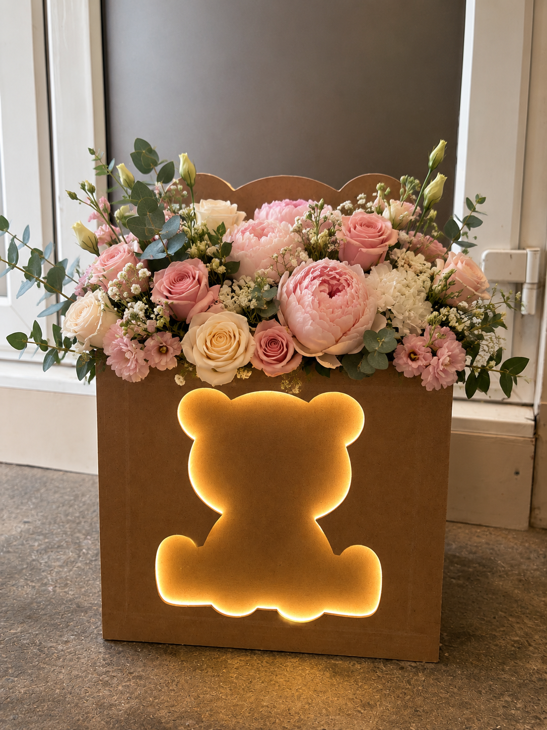 Light up flower teddy bear box