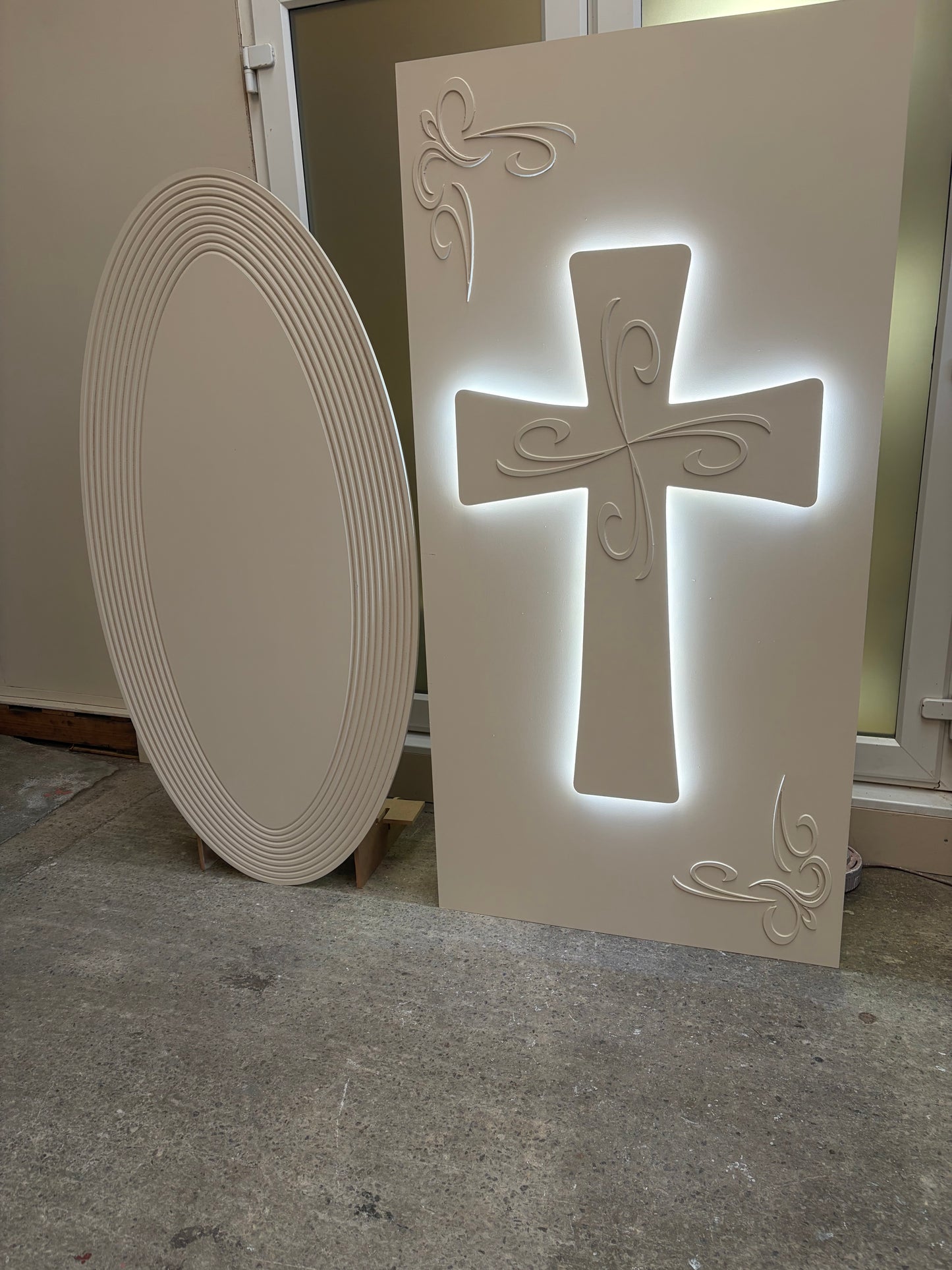 Silhouette Cross Sailboard