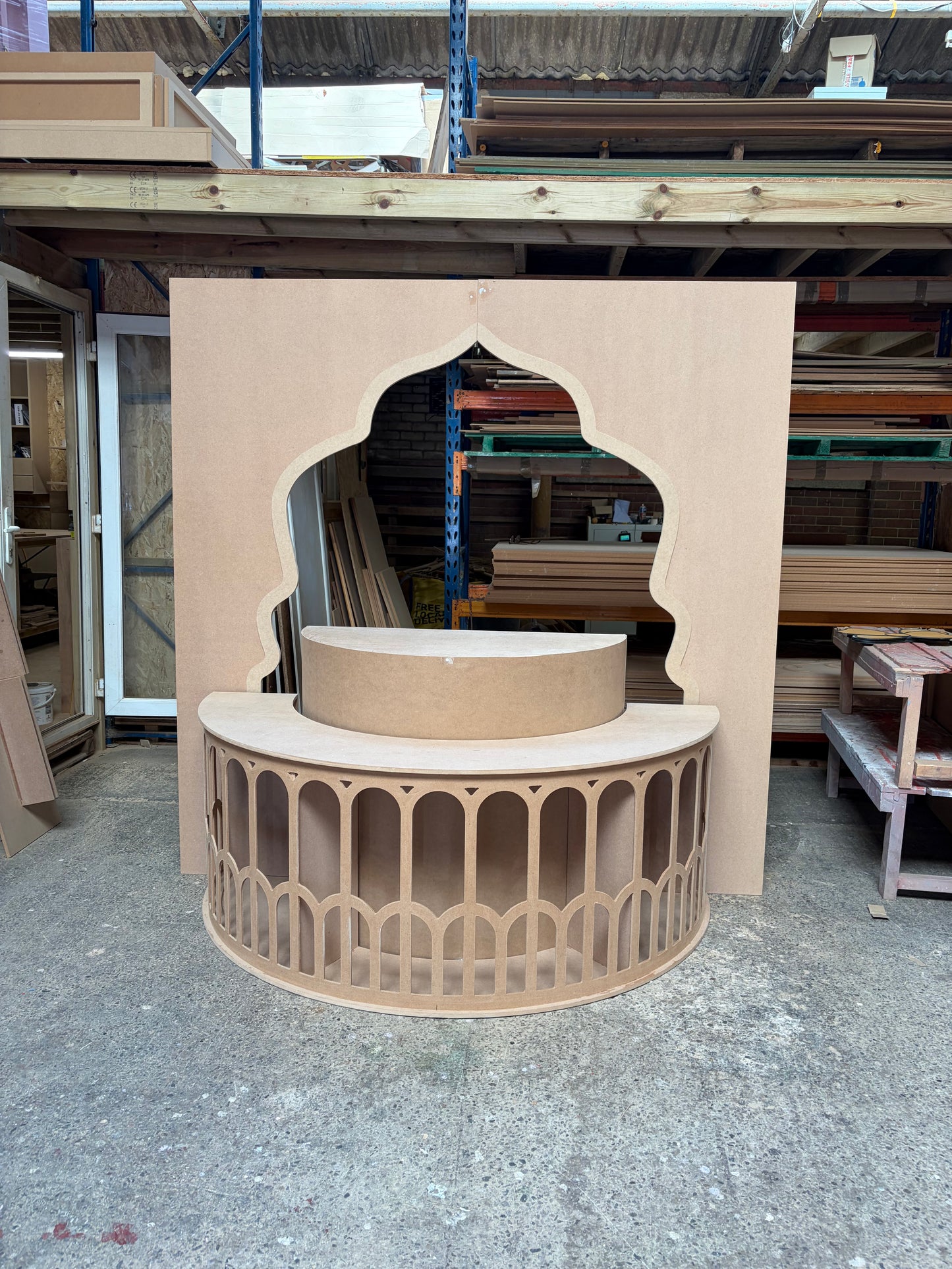 Round table