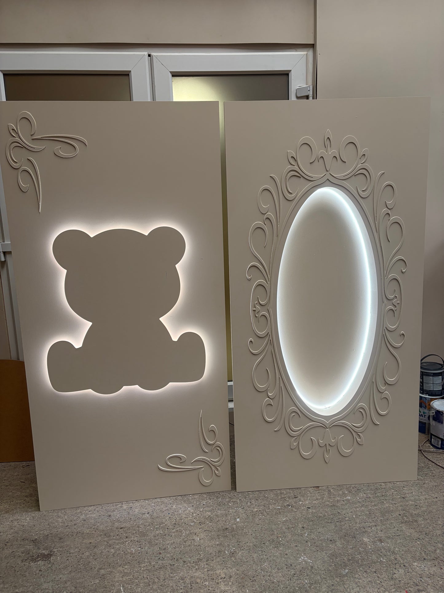 6ft led ornate oval board