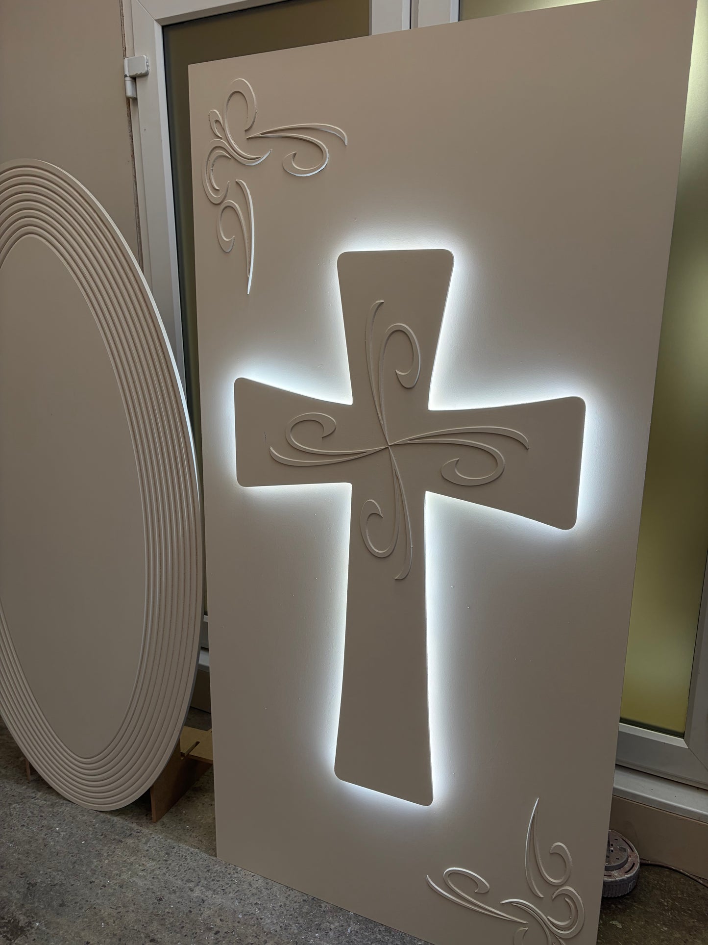 Silhouette Cross Sailboard