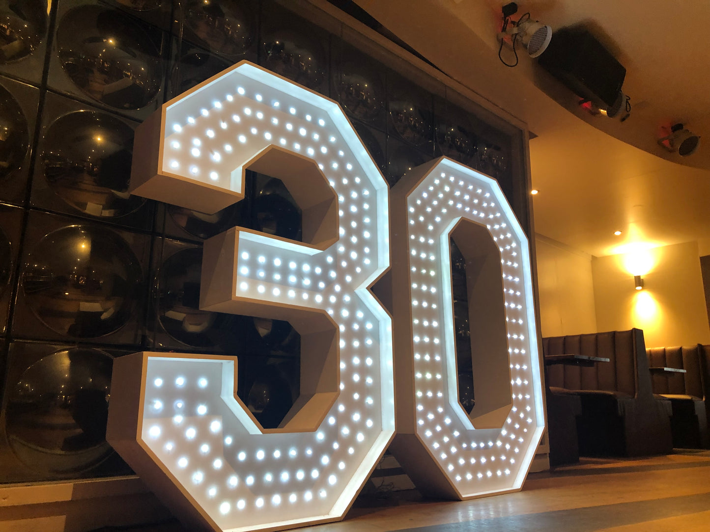 5ft led mains powered numbers